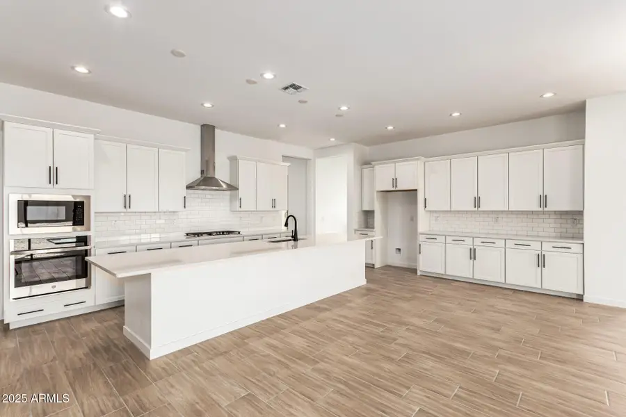 24172 N 172nd Drive, Surprise, AZ 85387 - Image #3