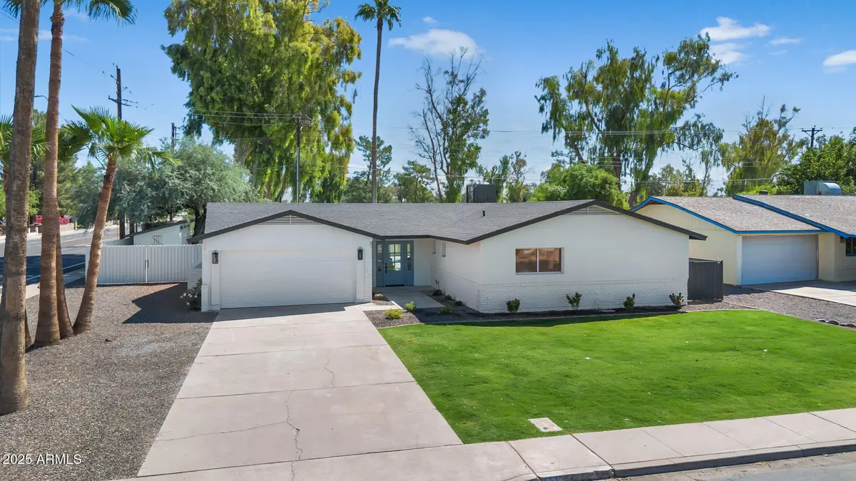 1559 N Upland Circle, Mesa, AZ 85201 - Image #1