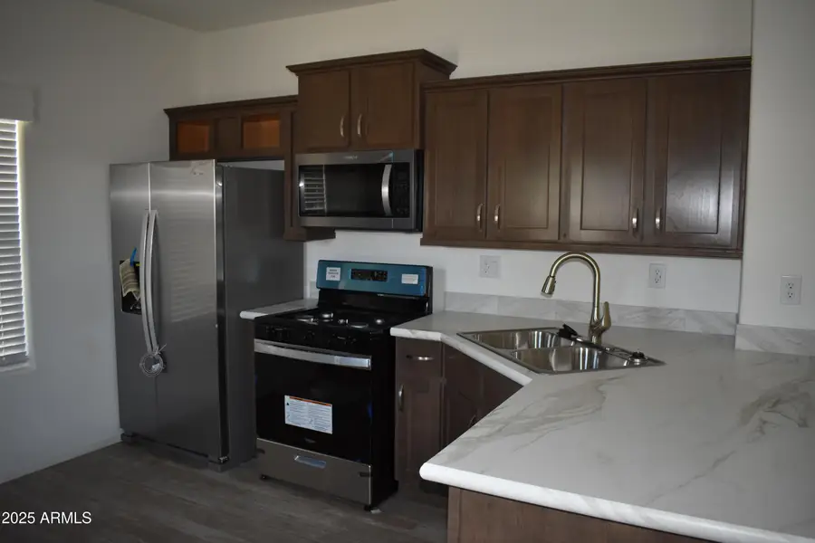 620 W Limberlost Drive #E3, Tucson, AZ 85705 - Image #2