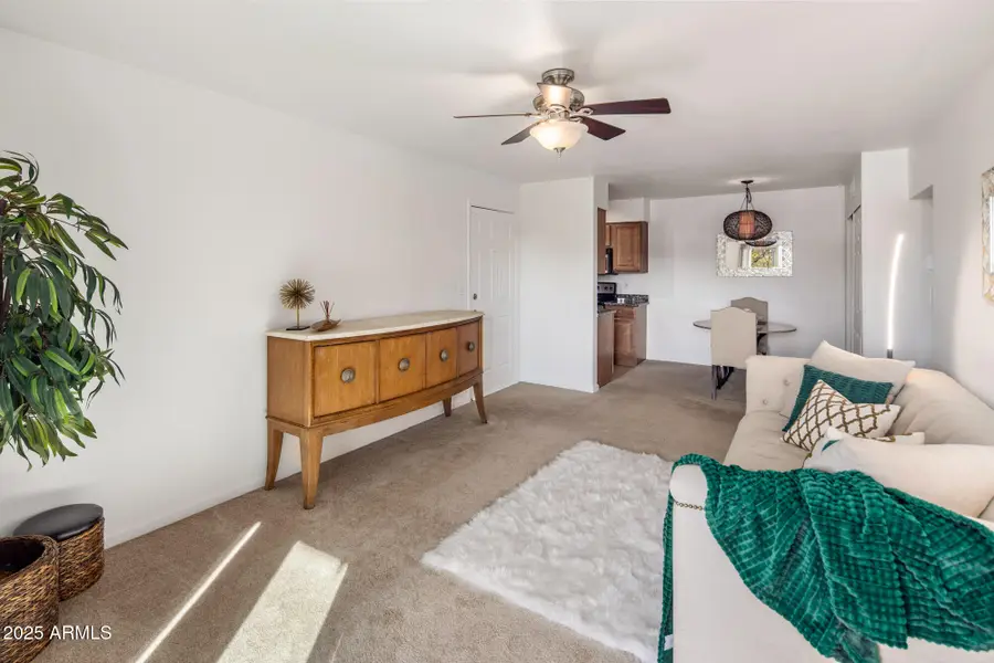 5877 N Granite Reef Road #2212, Scottsdale, AZ 85250 - Image #3