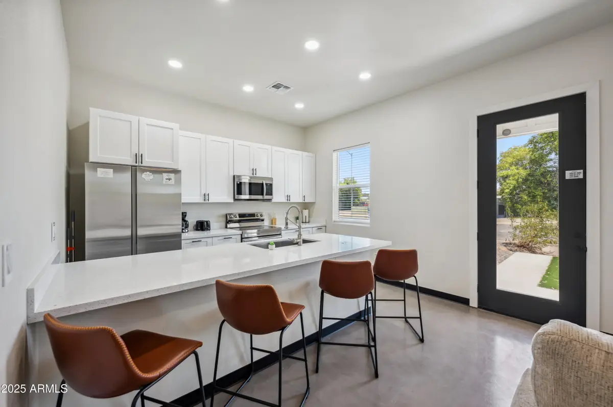 4136 N 11th Street, Phoenix, AZ 85014 - Image #1