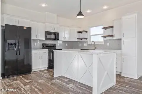 21376 W Mark Lane, Wittmann, AZ 85361 - Image #1