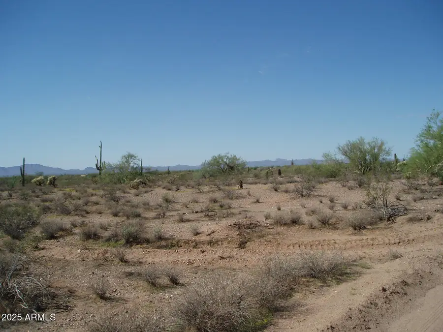 33725 W Galvin Street #148, Unincorporated County, AZ 85390 - Image #2