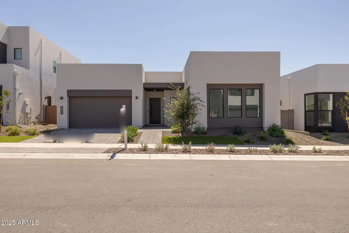 10321 E Utah Avenue, Mesa, AZ 85212 - Image #1