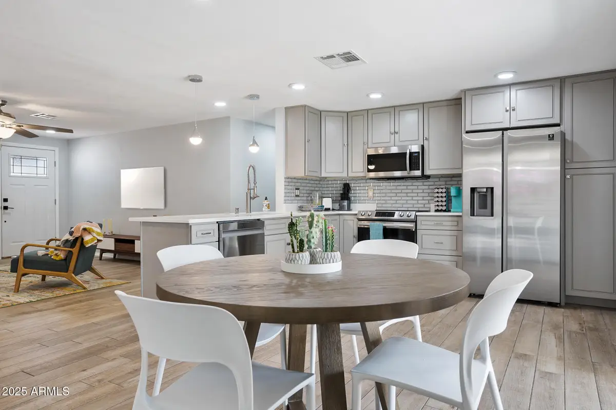 3455 E Sharon Drive, Phoenix, AZ 85032 - Image #1