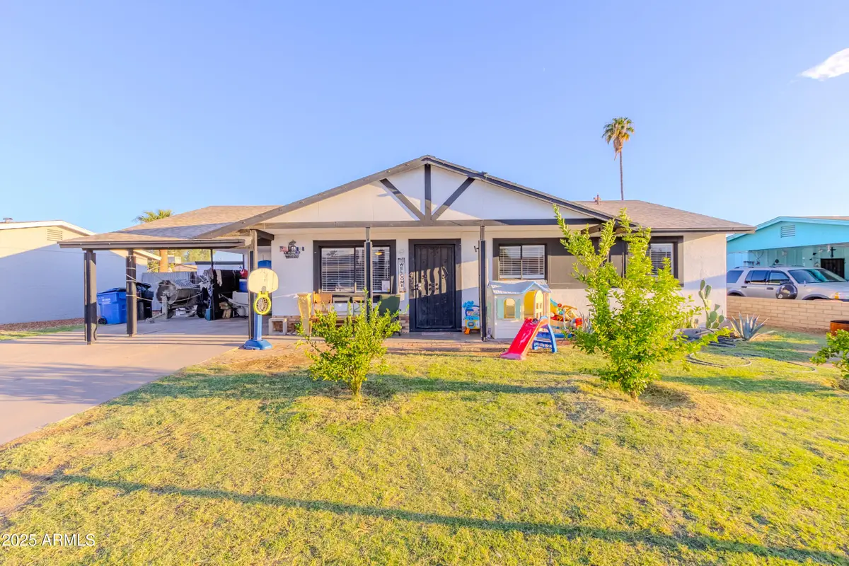 7139 W Wilshire Drive, Phoenix, AZ 85035 - Image #1