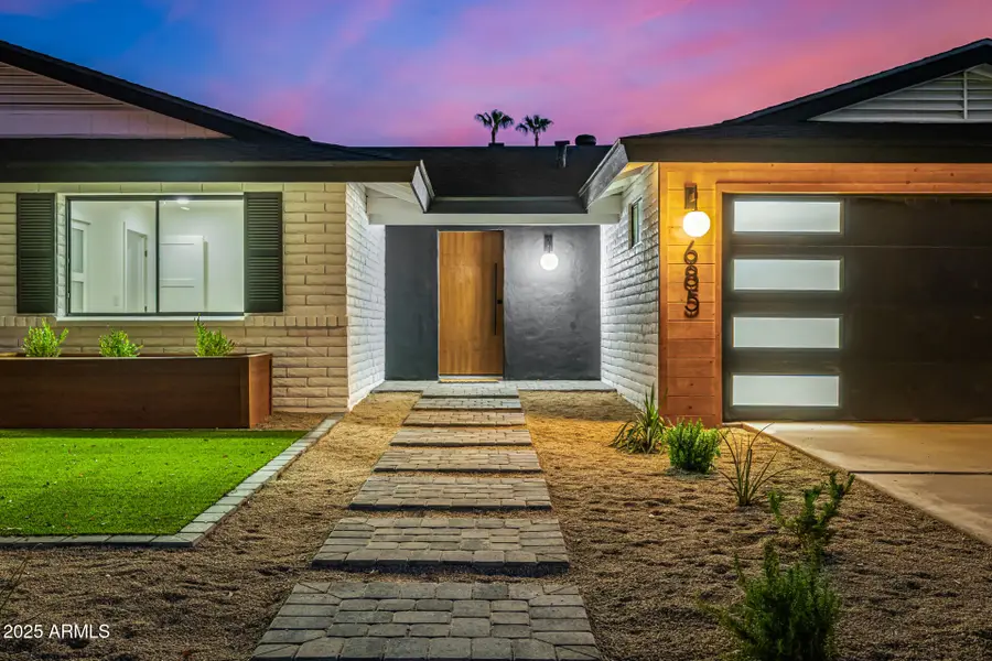 685 E Palm Street, Litchfield Park, AZ 85340 - Image #3