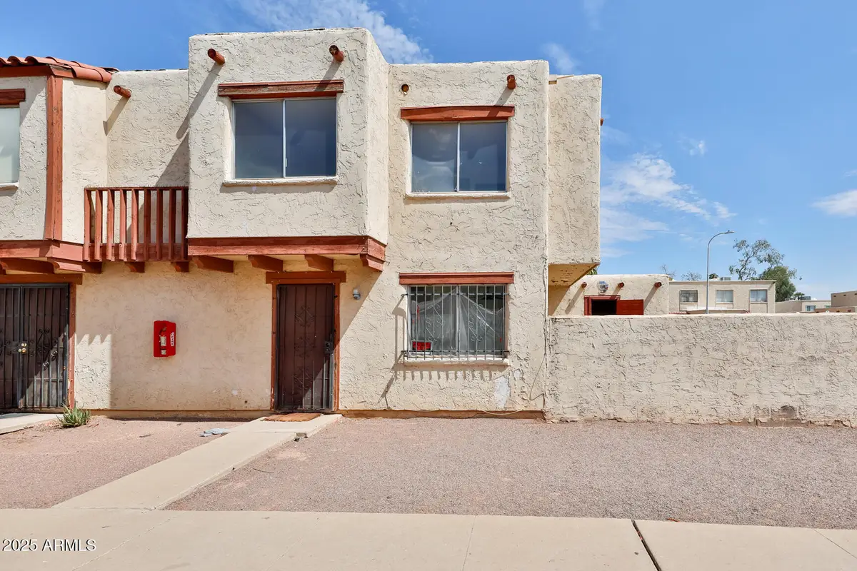 5438 W Lynwood Street, Phoenix, AZ 85043 - Image #1