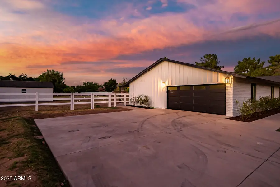 16622 W Watkins Street, Goodyear, AZ 85338 - #2