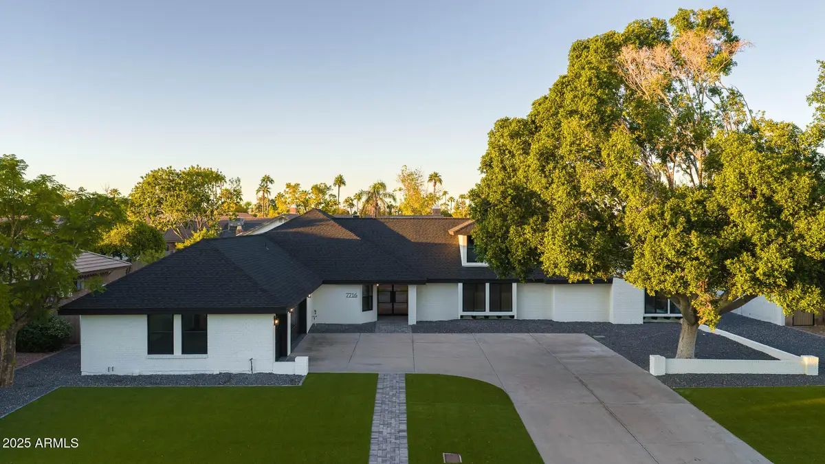 7716 W John Cabot Road, Glendale, AZ 85308 - Image #1