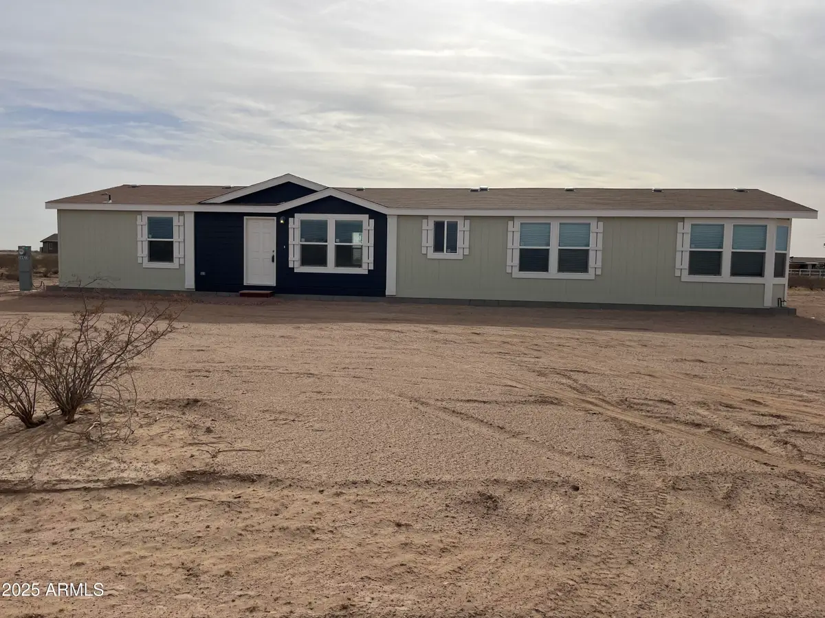 36423 W Clarendon Avenue, Tonopah, AZ 85354 - Image #1