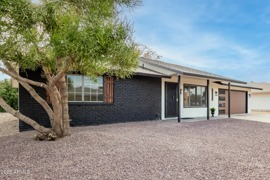9339 W Spanish Moss Lane, Sun City, AZ 85373 - Image #2