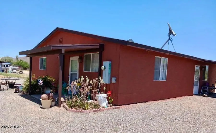 22750 W Pacific Street, Congress, AZ 85332 - Image #2