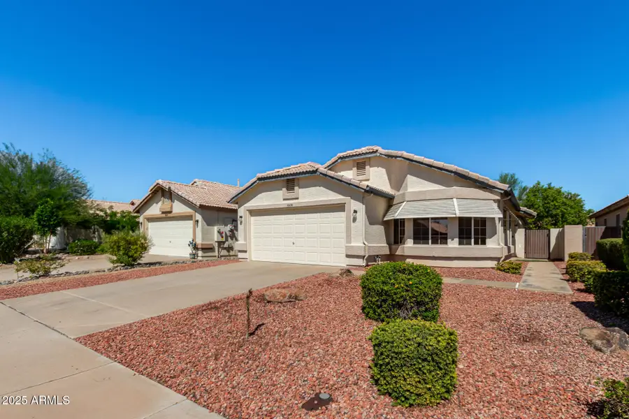 10630 W Mohawk Lane, Peoria, AZ 85382 - Image #2