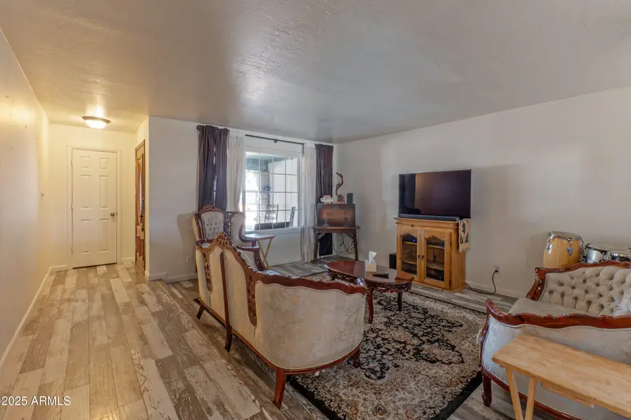 1942 W Kristal Way, Phoenix, AZ 85027 - Image #2