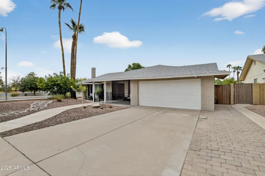 5047 E Mesquite Wood Court, Phoenix, AZ 85044 - Image #2