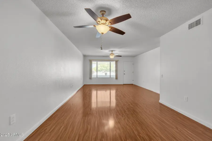 19845 N Welk Drive, Sun City, AZ 85373 - Image #3