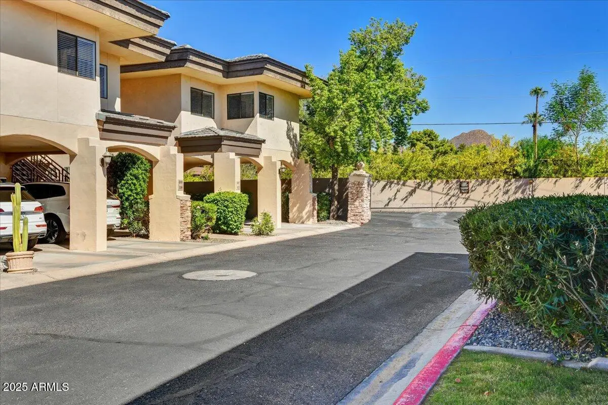 3235 E Camelback Road #218, Phoenix, AZ 85018 - Image #1