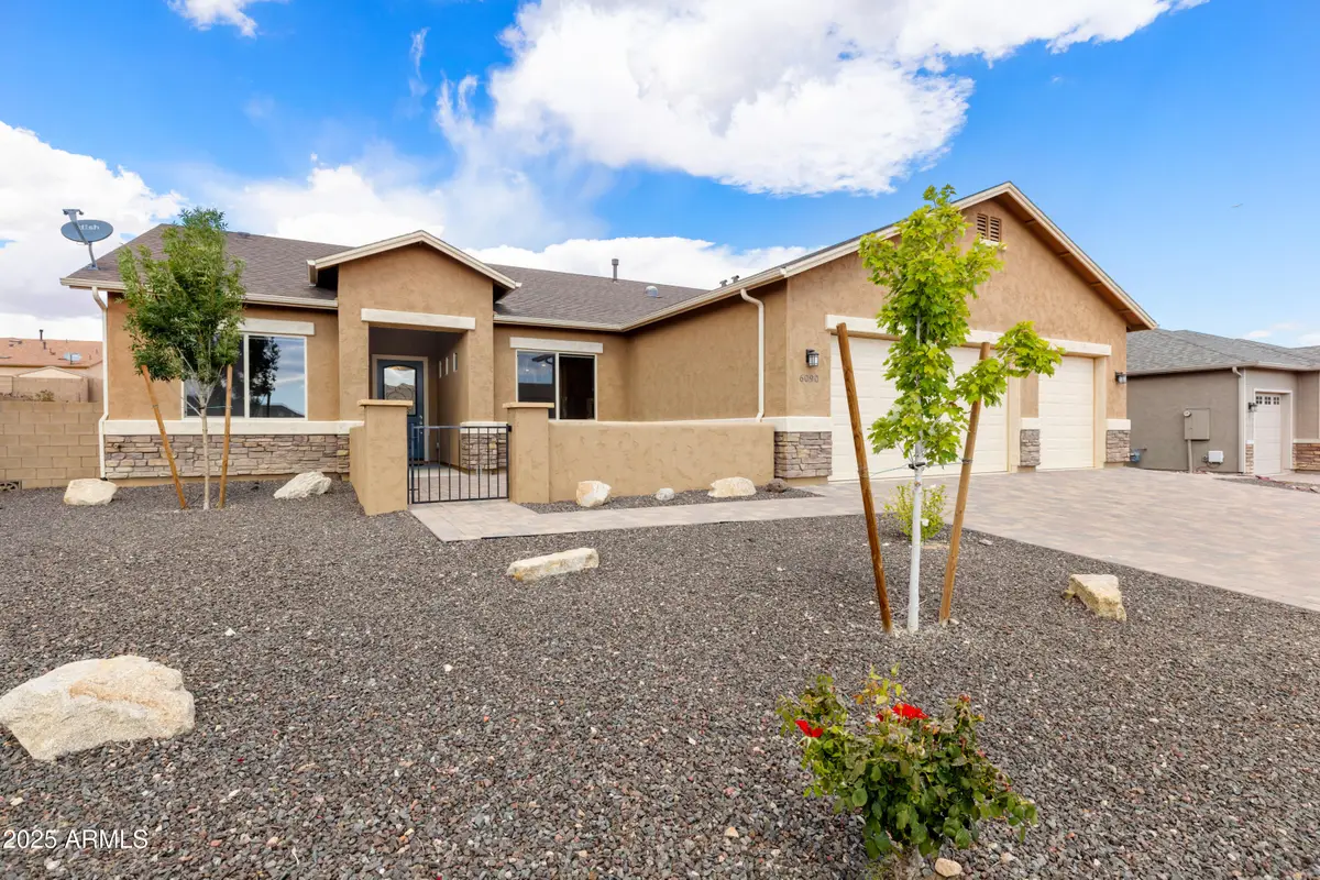 6090 E Shetland Way, Prescott Valley, AZ 86314 - Image #1
