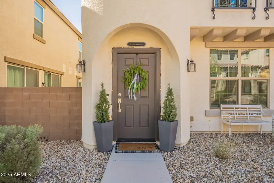 2933 N Augustine --, Mesa, AZ 85207 - Image #2