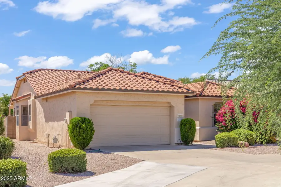 18083 W Douglas Way, Surprise, AZ 85374 - Image #2