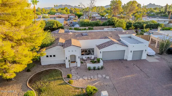 5621 E Voltaire Avenue, Scottsdale, AZ 85254