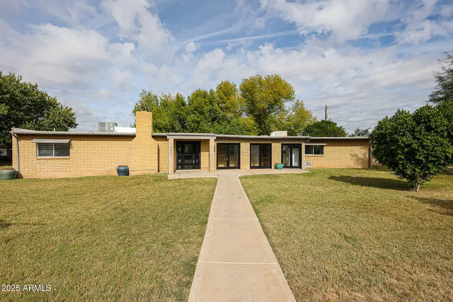 10326 W Encanto Boulevard, Avondale, AZ 85392 - Image #2