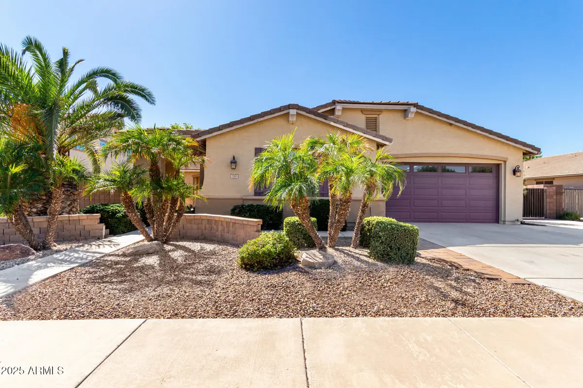 2585 E Carob Drive, Gilbert, AZ 85298 - Image #1