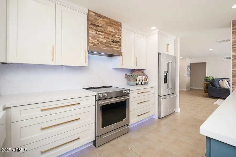 18823 N 97th Lane, Peoria, AZ 85382 - Image #2