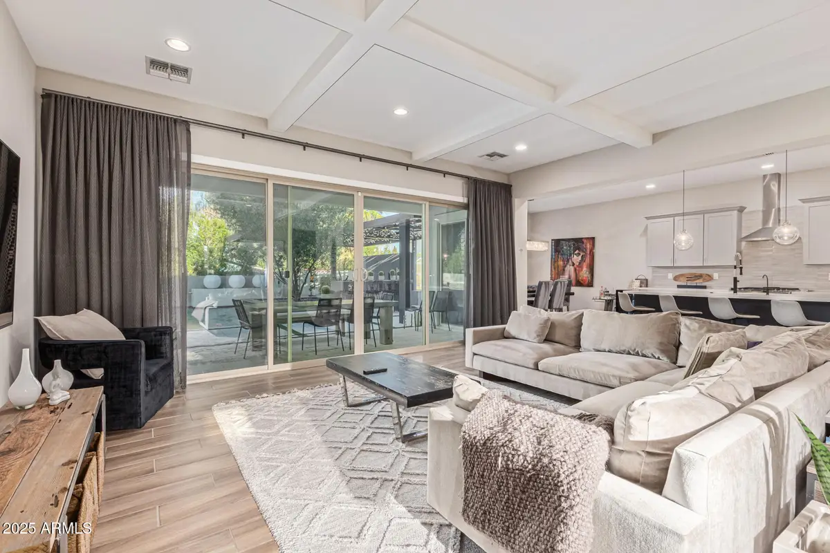 11303 N 34th Street, Phoenix, AZ 85028 - Image #1