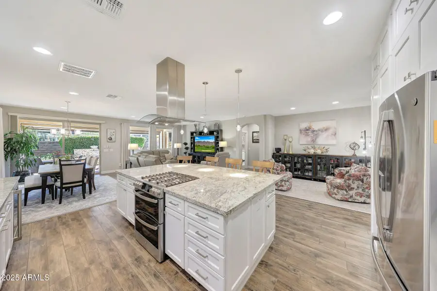 297 E Veterans Way, San Tan Valley, AZ 85140 - Image #3