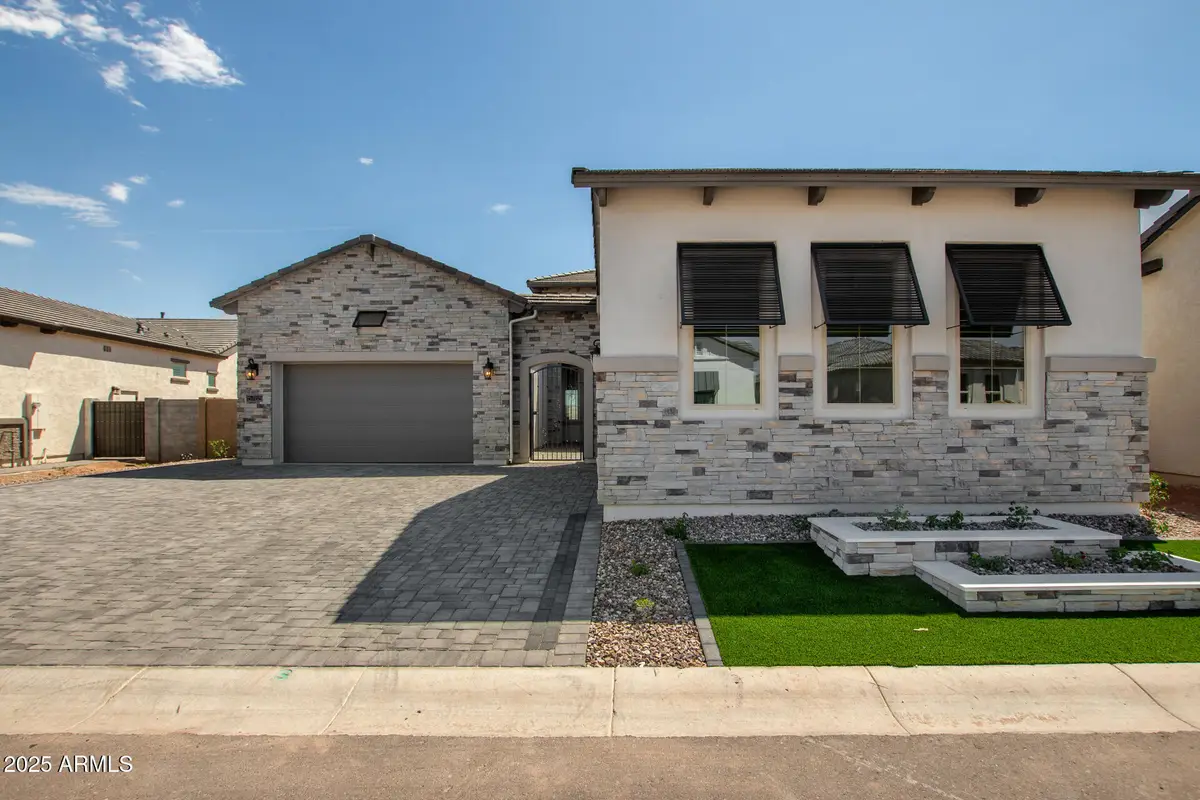 5817 E Sanford Street, Mesa, AZ 85215 - Image #1