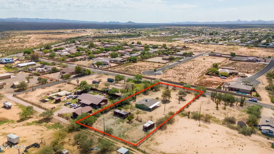 22810 W Roadrunner Lane, Congress, AZ 85332 - Image #3