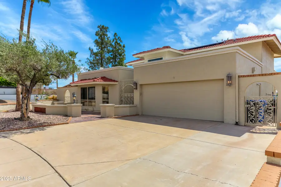 2237 E Captain Dreyfus Avenue, Phoenix, AZ 85022 - #2