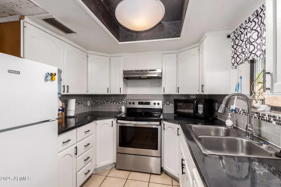 7143 N 63rd Drive, Glendale, AZ 85301 - Image #3