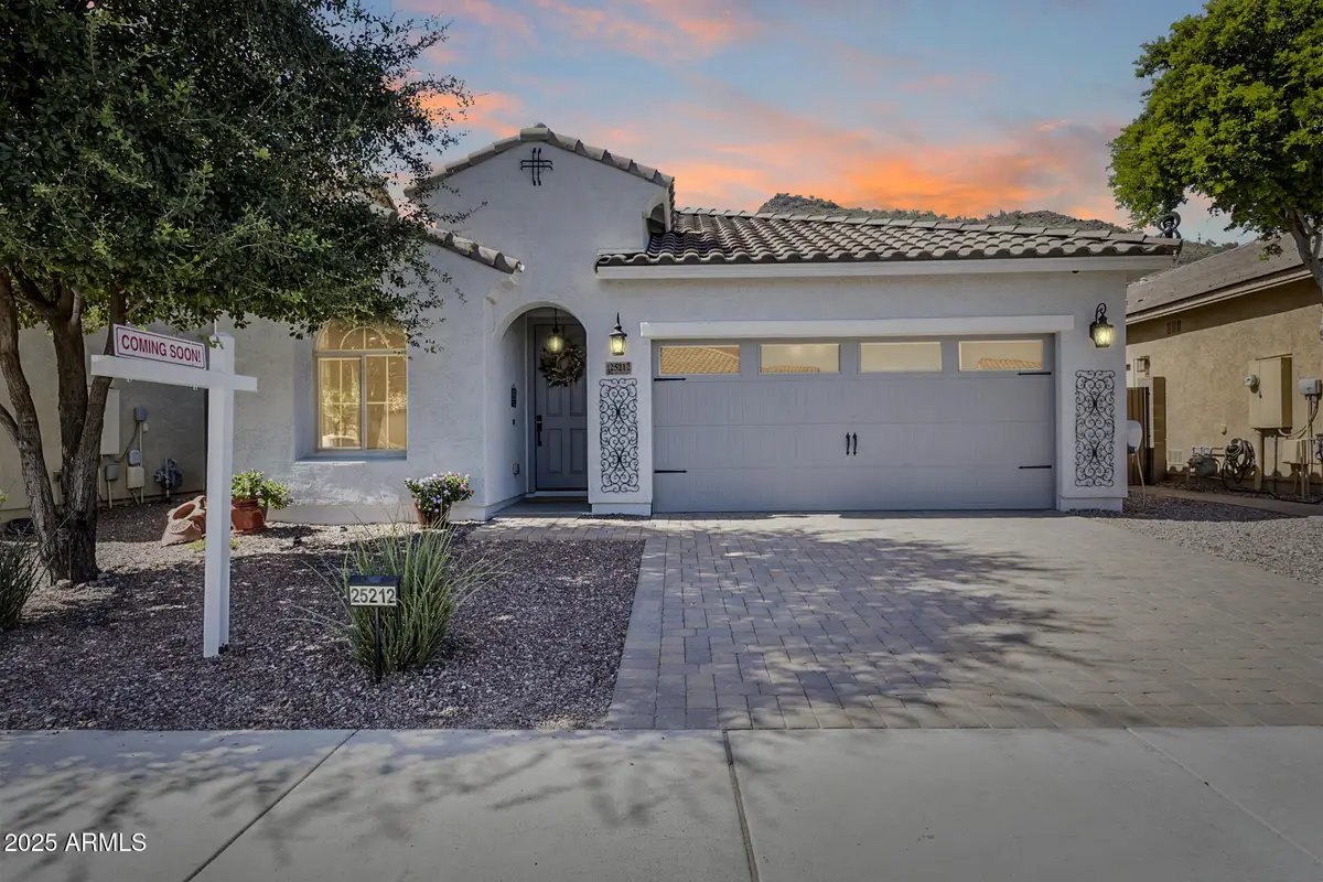 25212 N 56th Avenue, Deer Valley, AZ 85083 - Image #1