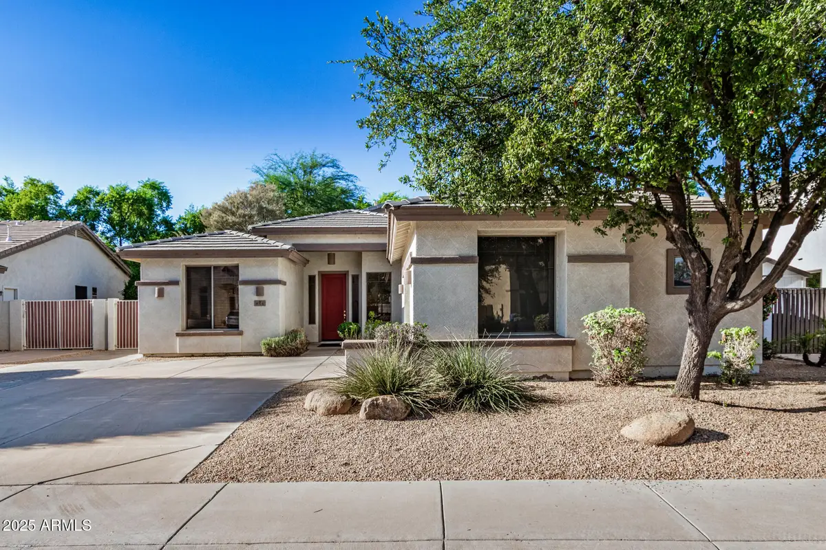 854 E Aquarius Place, Chandler, AZ 85249 - Image #1