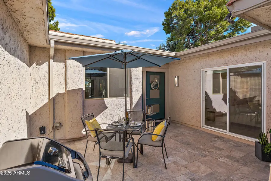 7630 E Bonnie Rose Avenue, Scottsdale, AZ 85250 - Image #2