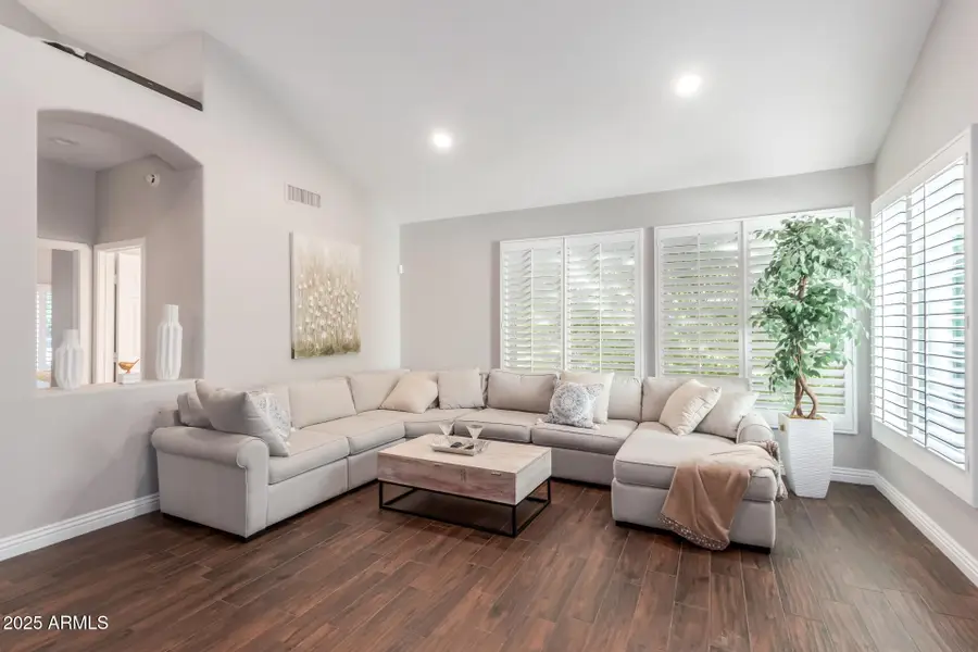 5916 E Sandra Terrace, Phoenix, AZ 85254 - Image #2