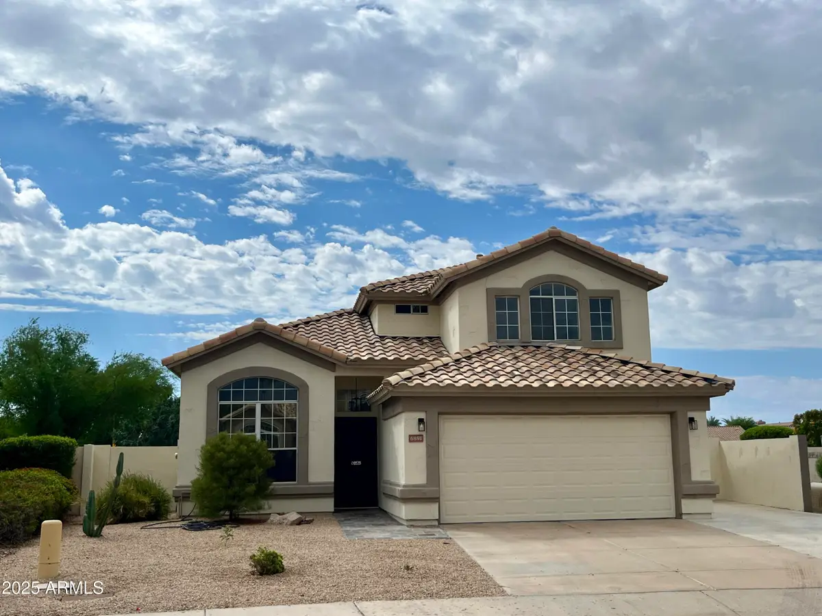 6891 W Via Del Sol Drive, Glendale, AZ 85310 - Image #1