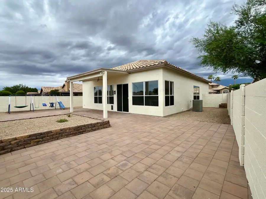 6891 W Via Del Sol Drive, Glendale, AZ 85310 - Image #3