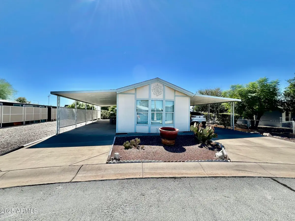 705 E Yavapai Court, Florence, AZ 85132 - Image #1