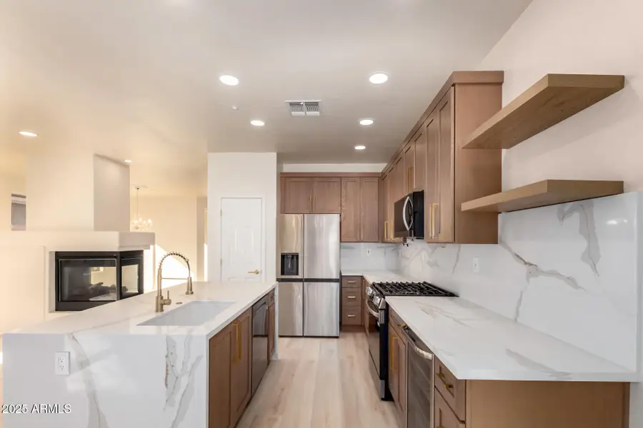 2335 W Muirfield Drive, Anthem, AZ 85086 - Image #2