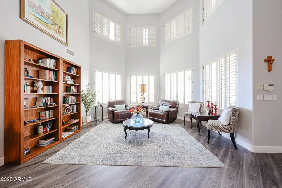 10401 N Central Avenue, Phoenix, AZ 85020 - Image #2