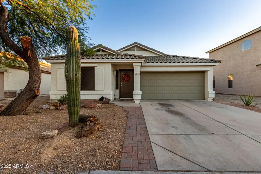 16693 W Moreland Street, Goodyear, AZ 85338 - Image #2