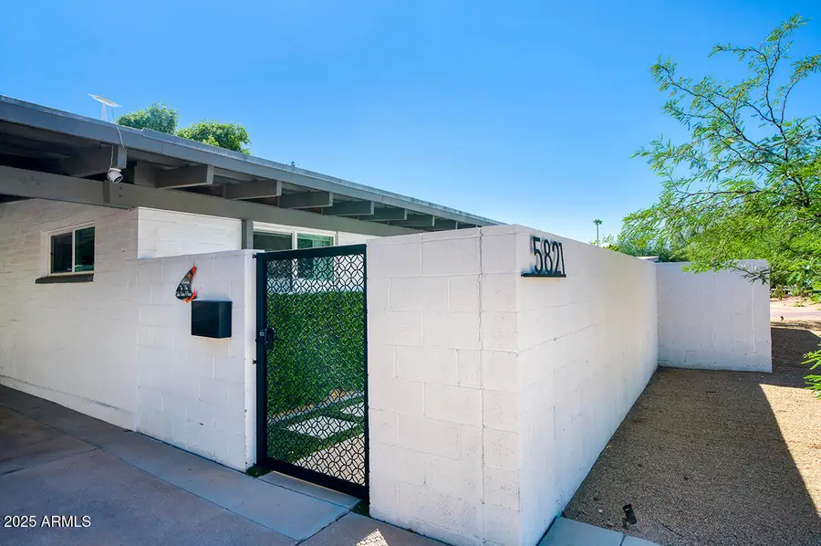 5821 N 10th Street, Phoenix, AZ 85014 - #2