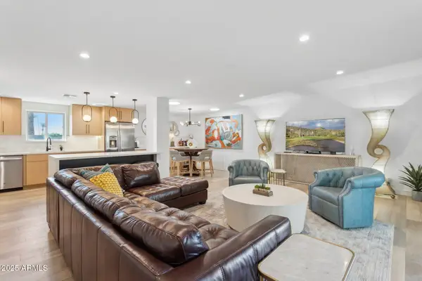 6824 E 2nd Street #215, Scottsdale, AZ 85251