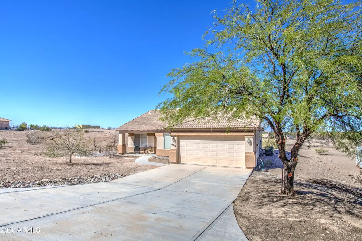 34802 W Elliot Road, Arlington, AZ 85322 - #1