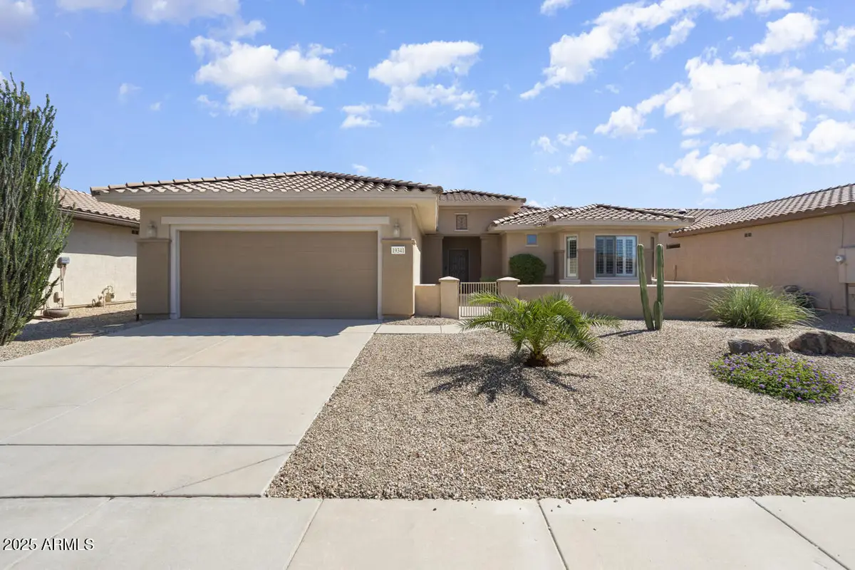 19341 N Guardian Lane, Surprise, AZ 85387 - Image #1