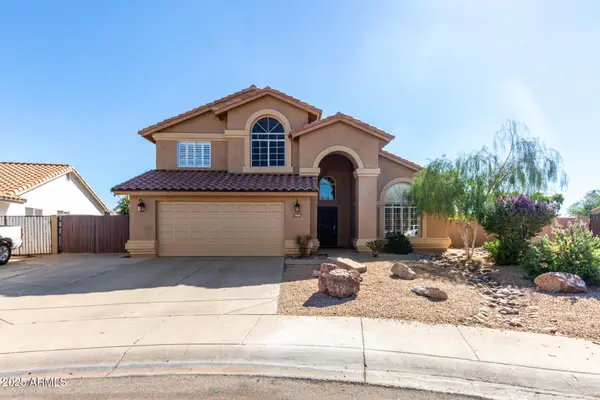 7365 W Via Del Sol Drive, Glendale, AZ 85310